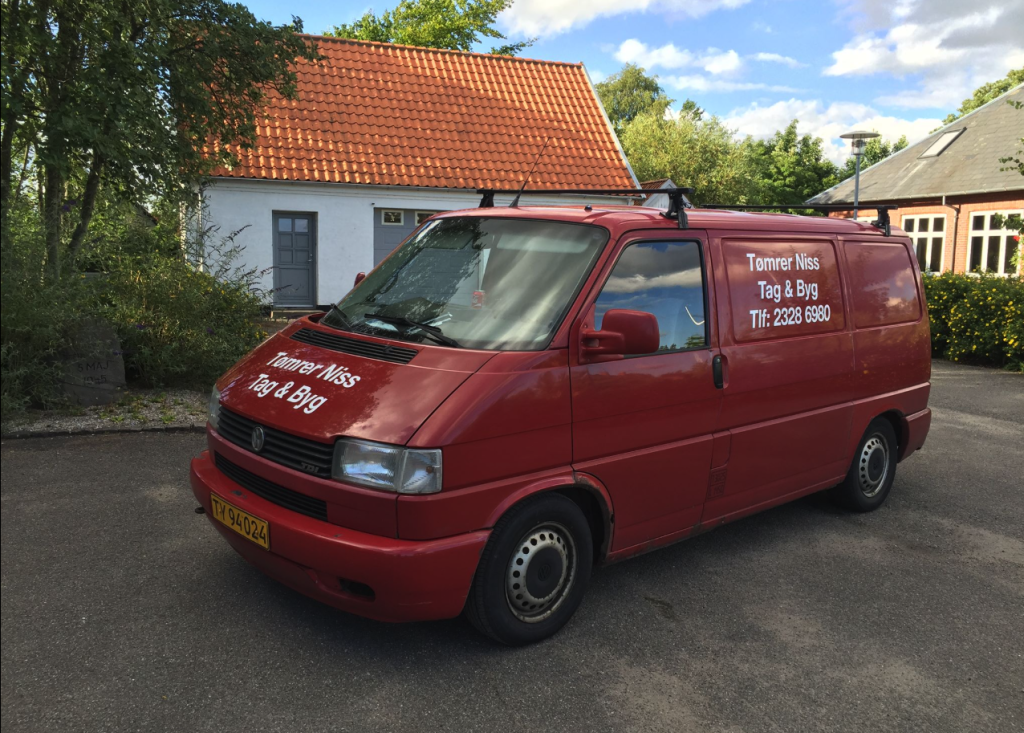 Tømrer Niss firmabil